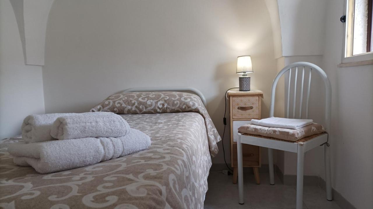 Miniecocasa Ottocentesca In Zona Free-Parking Ed Ecoclimatizzata Villa Ostuni Eksteriør bilde